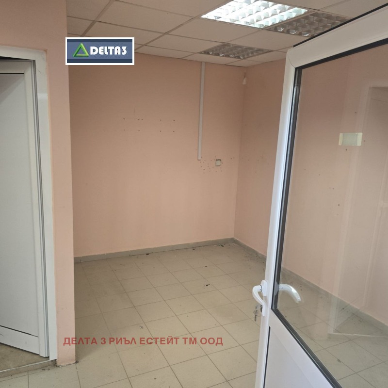 Дава под наем СКЛАД, гр. София, Военна рампа, снимка 2 - Складове - 53354539