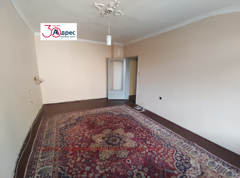 Kiralık  1 yatak odası Pazardjik , Centar , 75 metrekare | 58712036