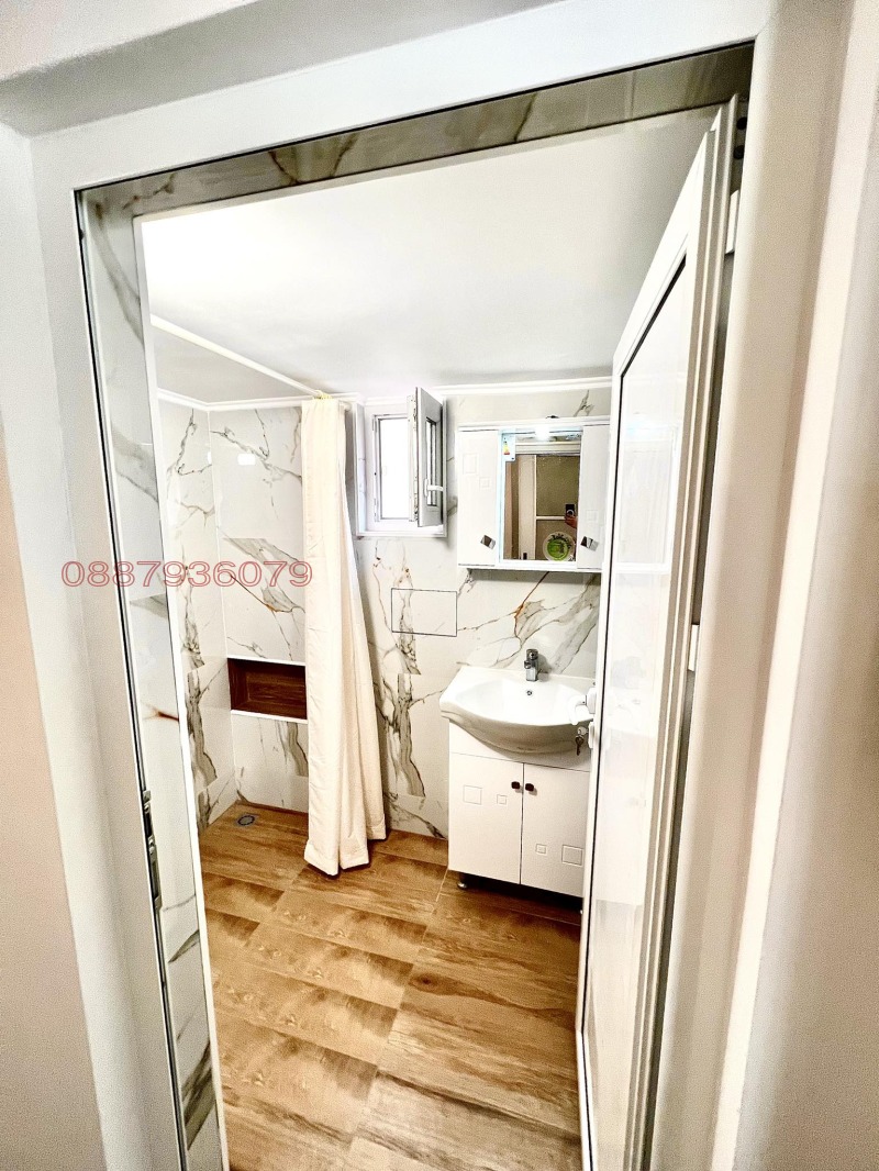 De inchiriat  3+ dormitor Plovdiv , Țentâr , 120 mp | 51261468 - imagine [2]