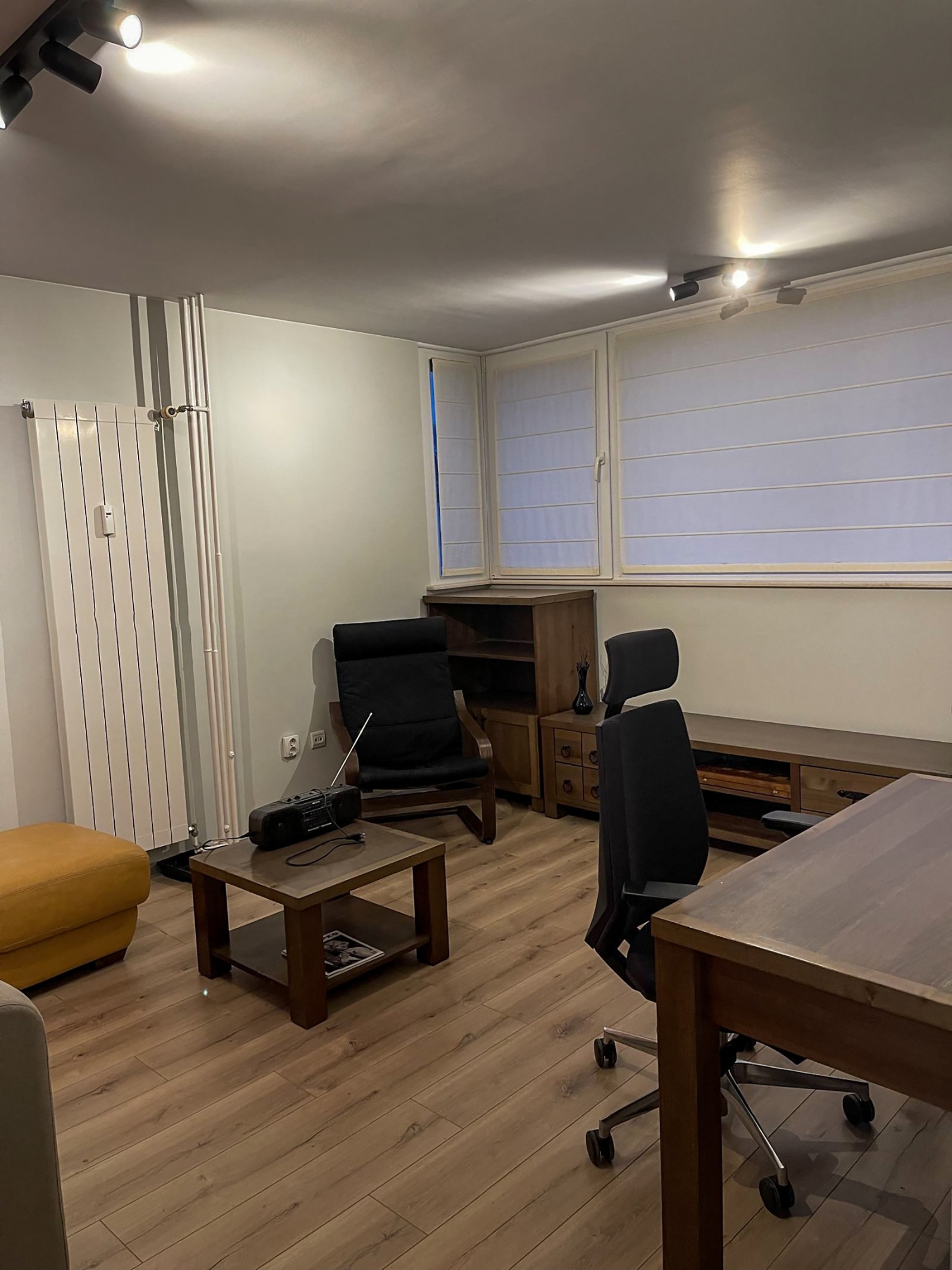 Дава под наем 2-СТАЕН, гр. София, Хиподрума, снимка 2 - Апартаменти - 53913103