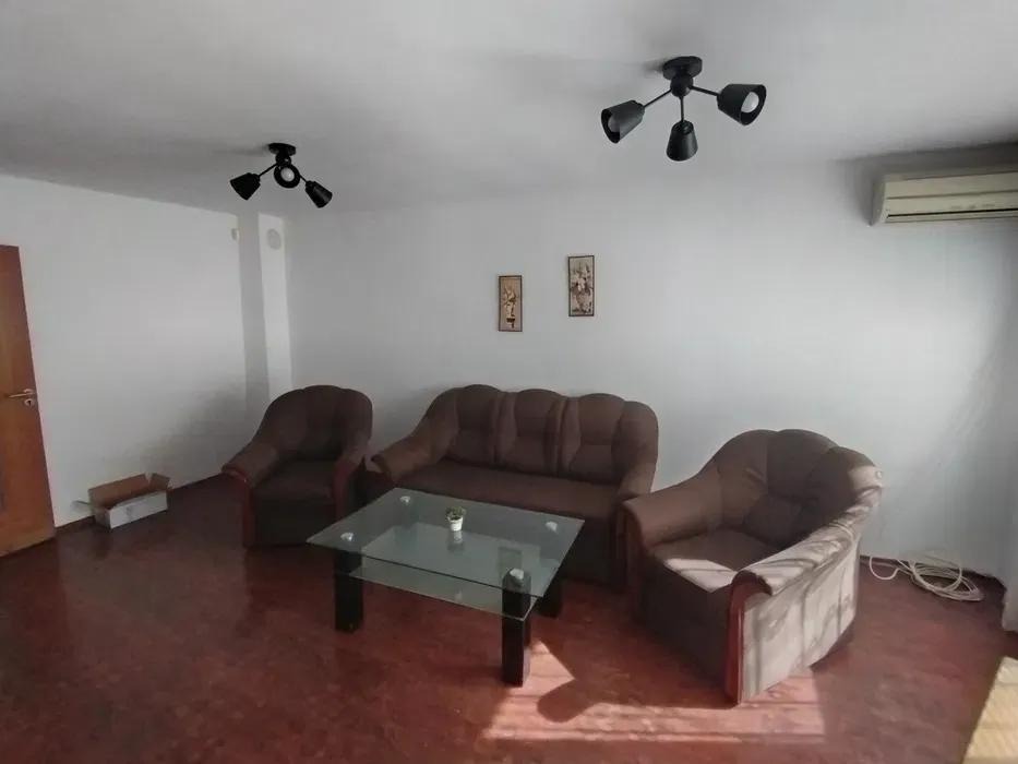 Дава под наем 3-СТАЕН, гр. Варна, Зимно кино Тракия, снимка 2 - Апартаменти - 53645756