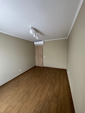 ���� ��� ���� 3-����� | Imot.bg � ����� ������ 10