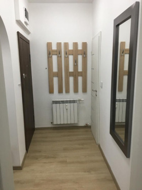 3+ slaapkamer Tsentar, Sofia 5