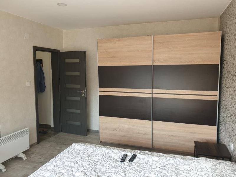 Издаје се  1 спаваћа соба Габрово , Центар , 70 м2 | 72109318 - слика [4]