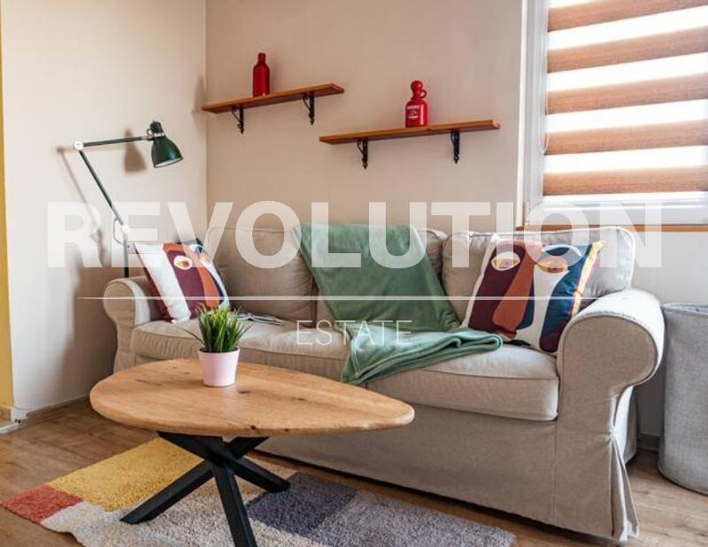 Под наем 2-СТАЕН, град Варна, Гръцка махала • 500 € • 34998500 — Holmes.bg