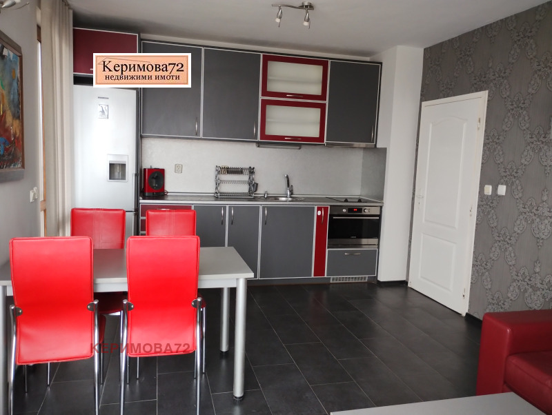 Дава под наем 3-СТАЕН, гр. София, Център