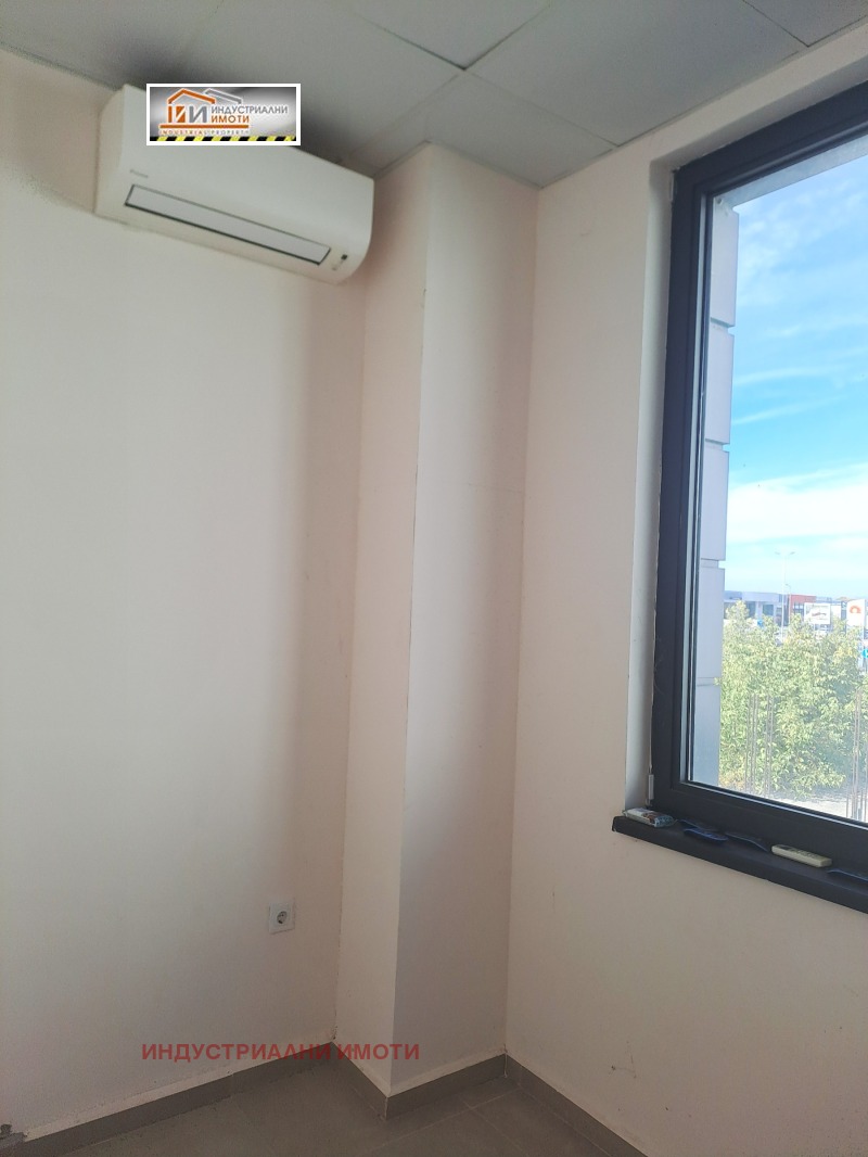 Дава под наем  Офис град Пловдив , Индустриална зона - Север , 240 кв.м | 97732863 - изображение [3]