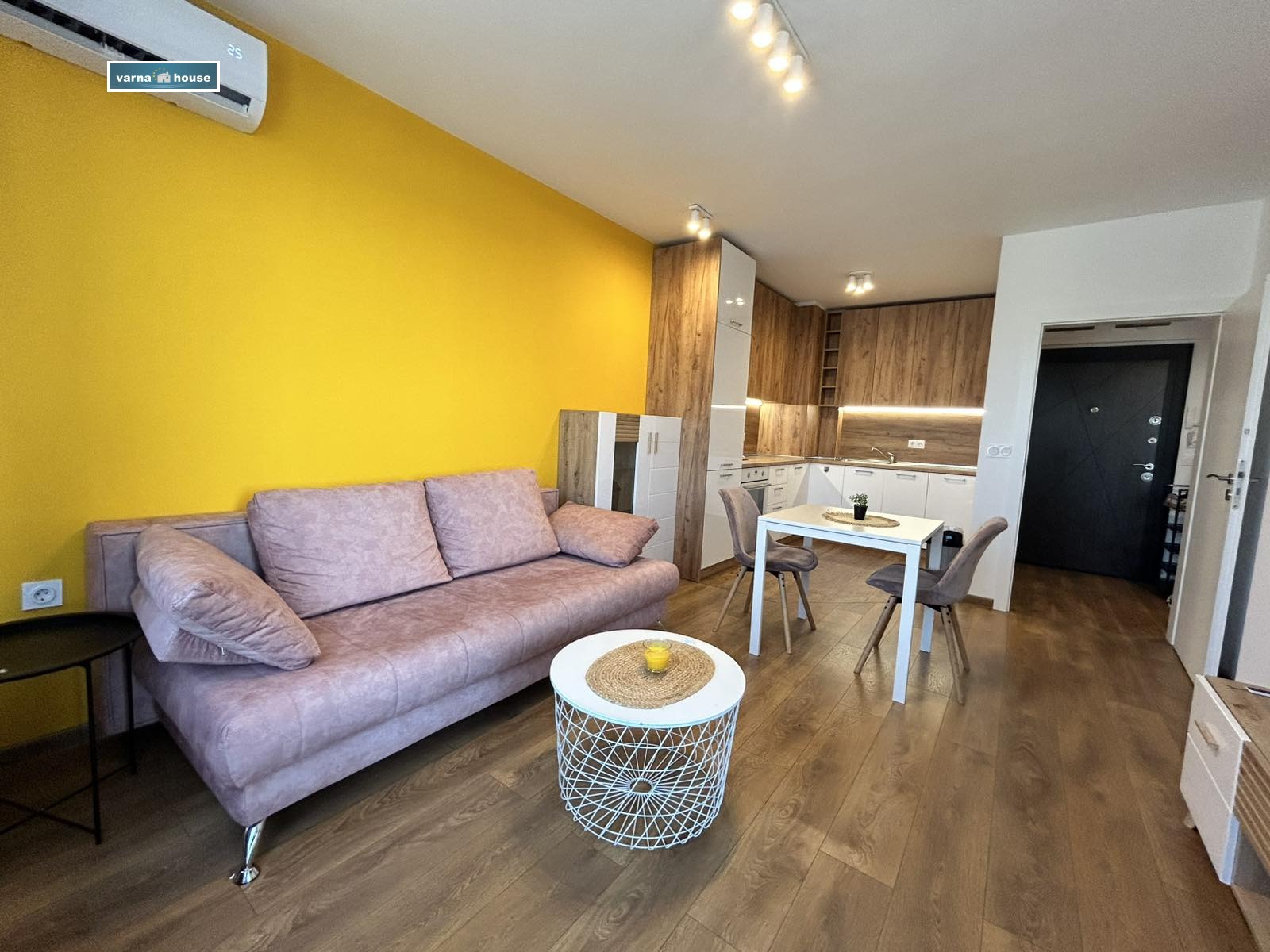 Дава под наем 2-СТАЕН, гр. Варна, Победа