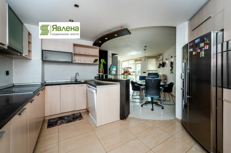 För uthyrning  3+ sovrum Sofia , Dianabad , 292 kvm | 41586361 - bild [8]