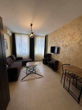 1 chambre Mladejki Halm, Plovdiv 1