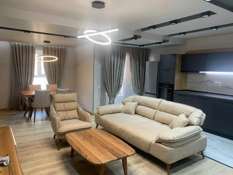 En renta  1 dormitorio Plovdiv , Karshiyaka , 88 metros cuadrados | 57932109 - imagen [2]