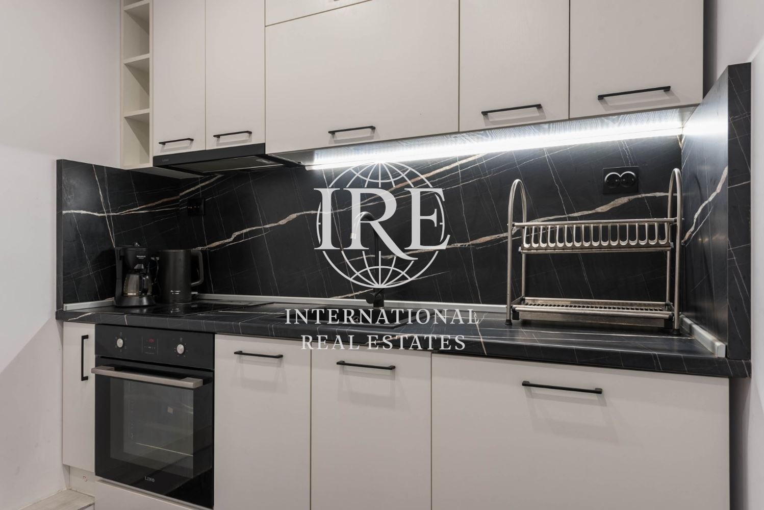 Дава под наем 3-СТАЕН, гр. Варна, Център, снимка 4 - Апартаменти - 53736705