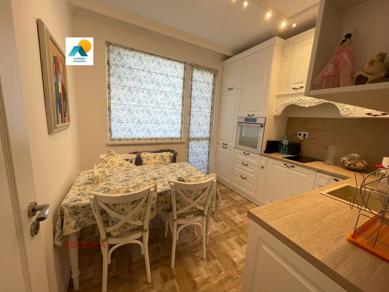Para alugar  1 quarto Sofia , Centar , 80 m² | 51771813
