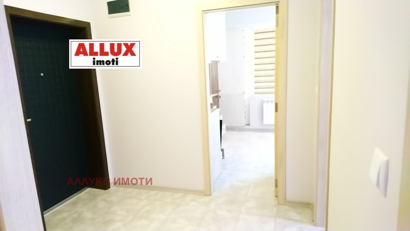 Te huur  1 slaapkamer Ruse , Sjirok tsentar , 70 m² | 33373075 - afbeelding [16]
