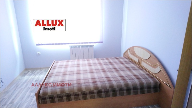 Te huur  1 slaapkamer Ruse , Sjirok tsentar , 70 m² | 33373075 - afbeelding [4]