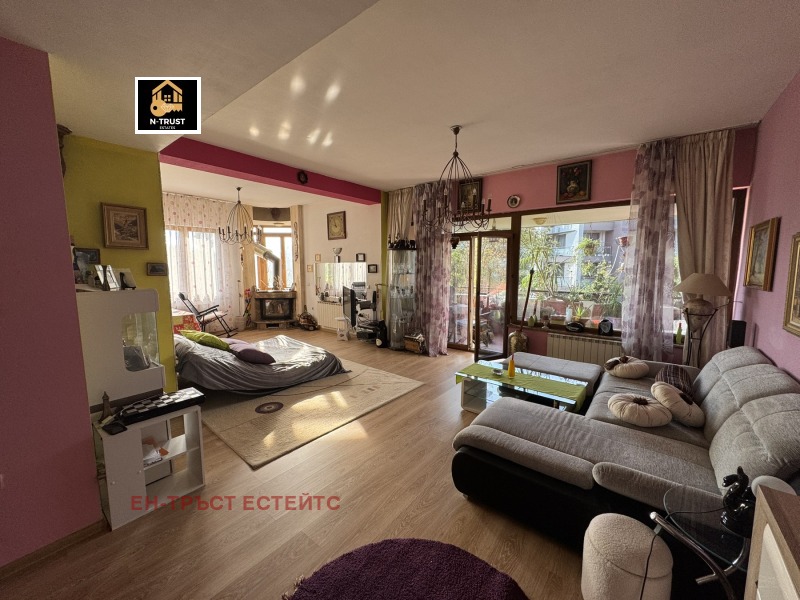 En renta  3 dormitorios Sofia , Gorna banya , 217 metros cuadrados | 48720678 - imagen [5]