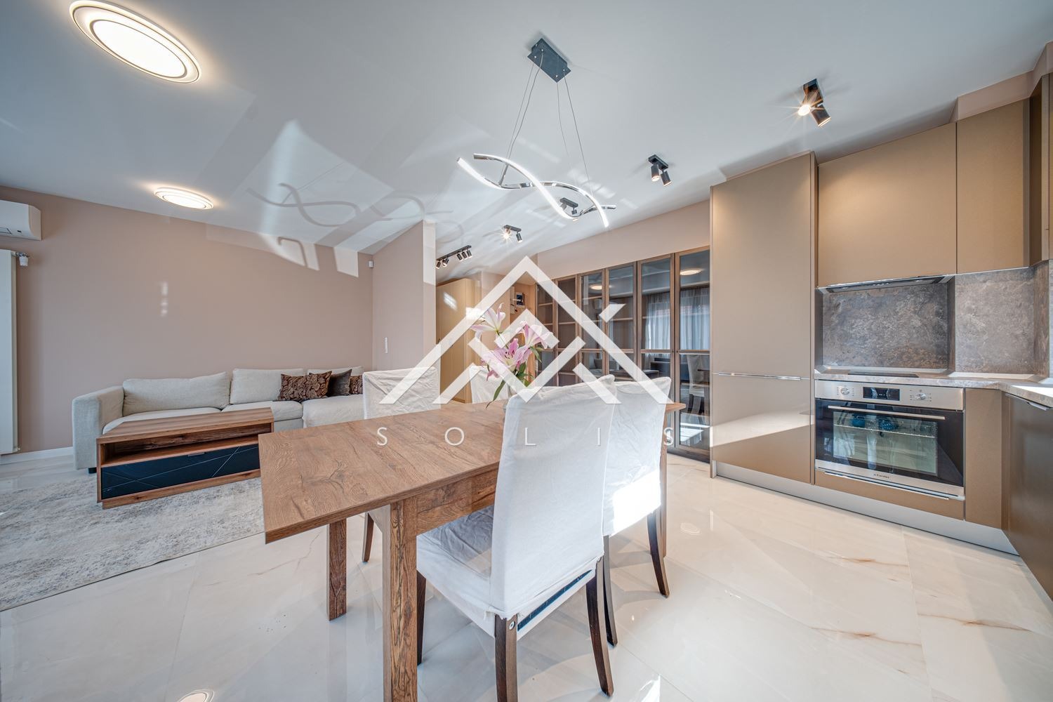 Дава под наем 3-СТАЕН, гр. София, Редута, снимка 2 - Апартаменти - 53499660