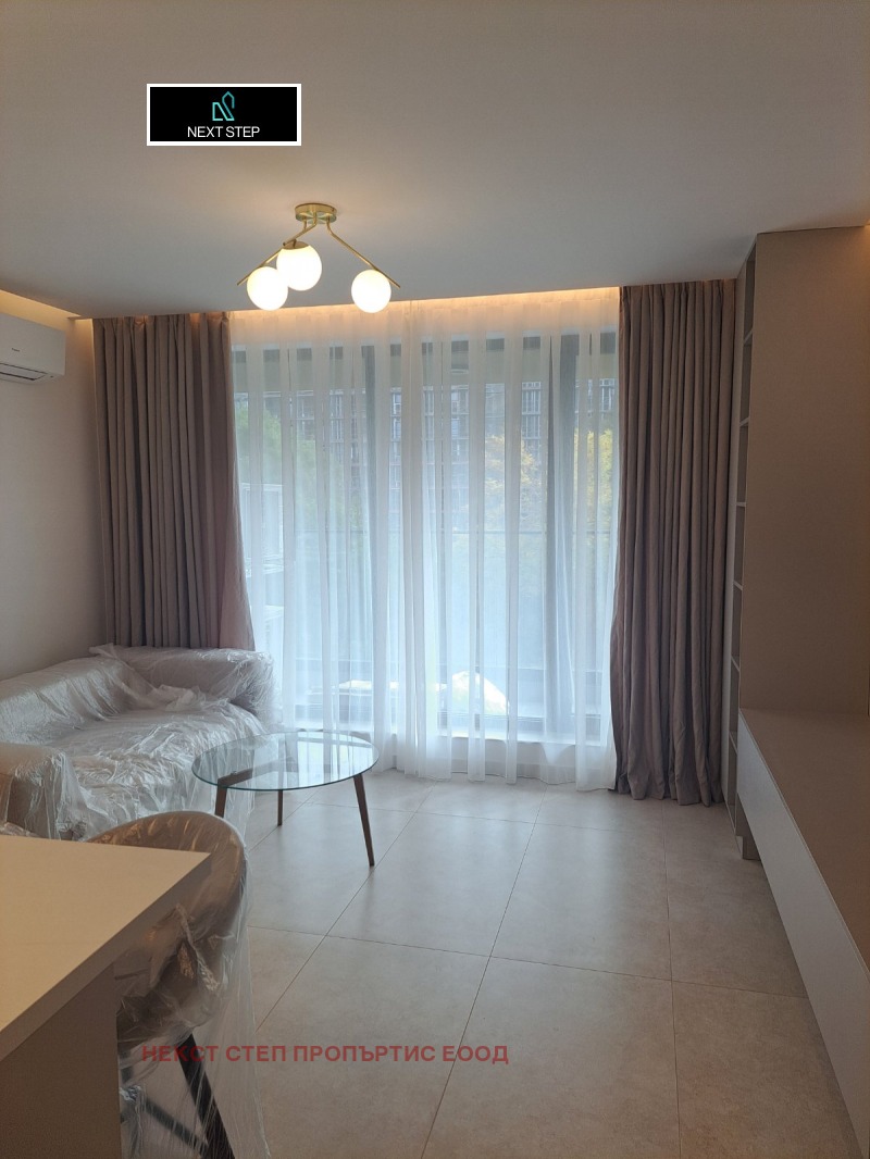 En renta  1 dormitorio Sofia , Poligona , 67 metros cuadrados | 41118262 - imagen [2]