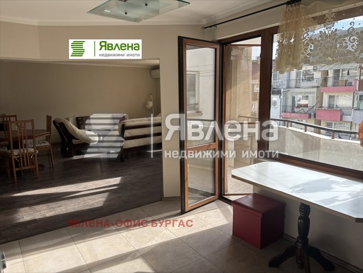 En renta  2 dormitorios Burgas , Vazrazhdane , 116 metros cuadrados | 95202553
