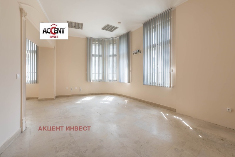 K pronájmu  Kancelář Varna , Centar , 715 m2 | 66628898 - obraz [3]