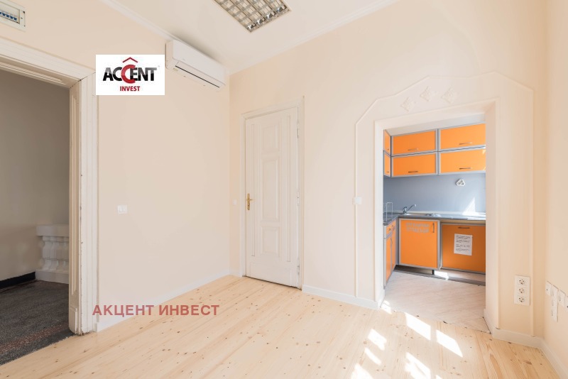 K pronájmu  Kancelář Varna , Centar , 715 m2 | 66628898 - obraz [13]