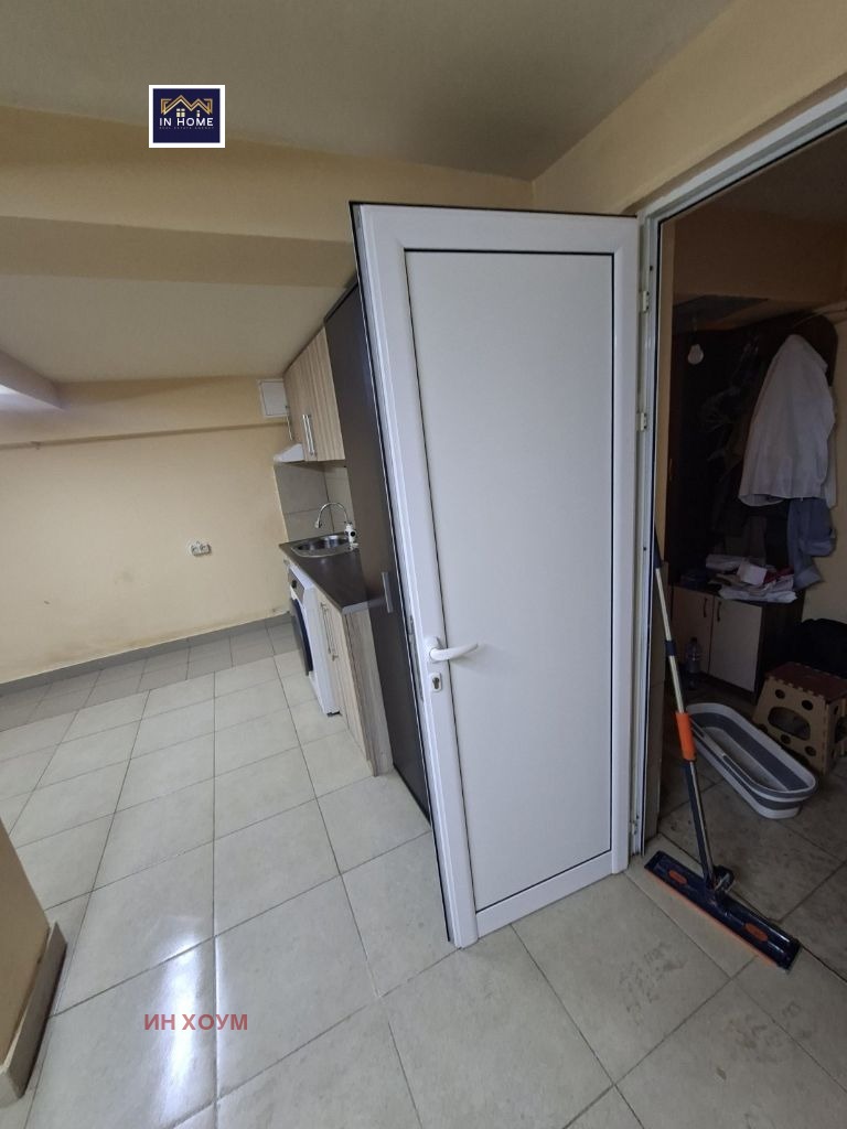 Дава под наем СКЛАД, гр. София, Център, снимка 2 - Складове - 55920842