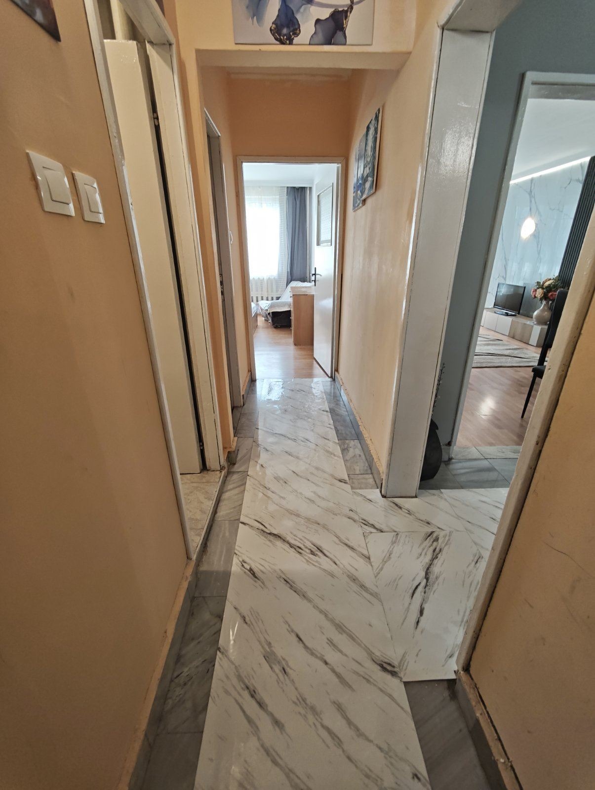 Дава под наем 4-СТАЕН, гр. София, Света Троица, снимка 11 - Апартаменти - 54533259