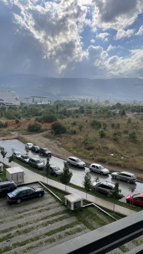 1 υπνοδωμάτιο Μλαδοστ 4, Σοφηια 4