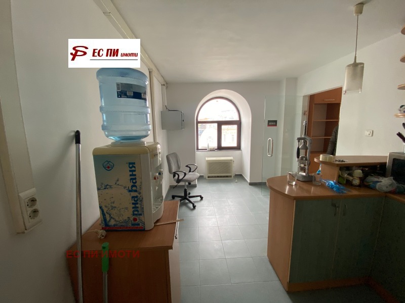 Te huur  Kantoor Ruse , Tsentar , 125 m² | 29238403 - afbeelding [4]