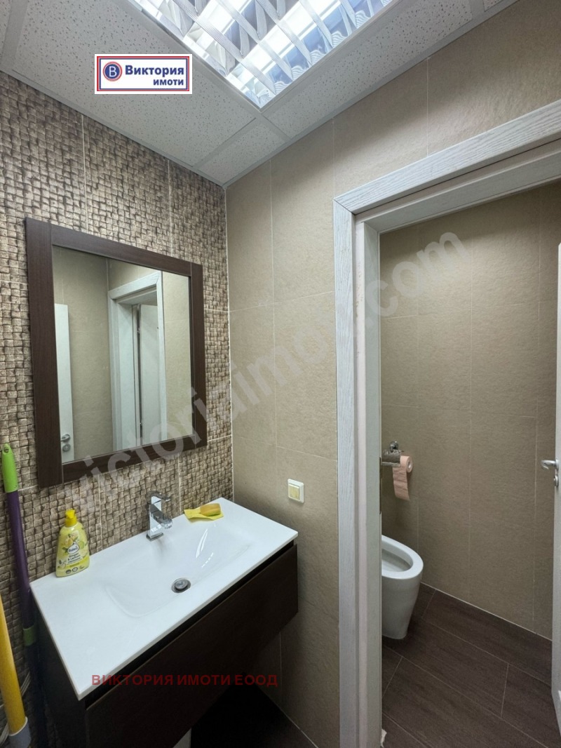 Дава под наем ОФИС, гр. Велико Търново, Център, снимка 3 - Офиси - 52731895