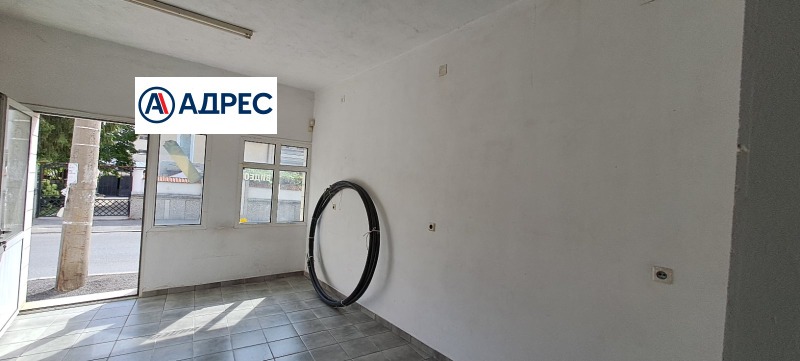 Дава под наем ОФИС, гр. Сопот, област Пловдив, снимка 3 - Офиси - 53111850