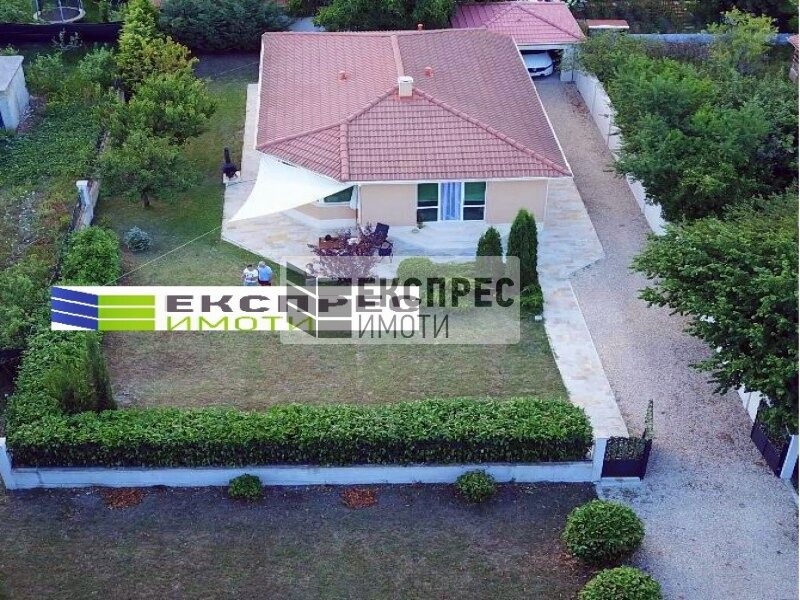 Дава под наем КЪЩА, гр. Варна, м-т Акчелар