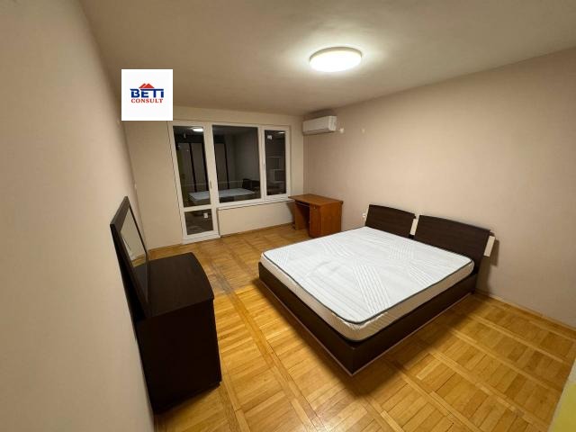 Дава под наем СТАЯ, гр. София, Овча купел