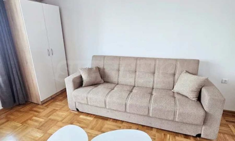 De inchiriat  1 dormitor Varna , Țentâr , 71 mp | 72477845 - imagine [2]