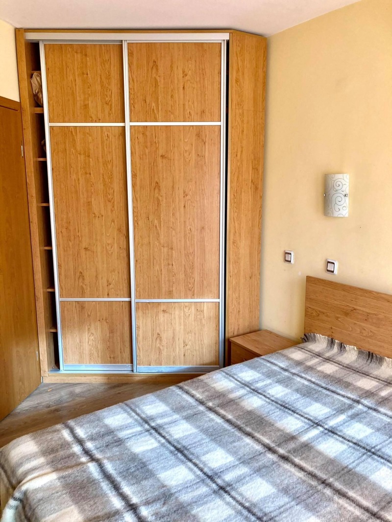 Zu vermieten  2 Schlafzimmer Burgas , Lazur , 85 qm | 24581348 - Bild [15]