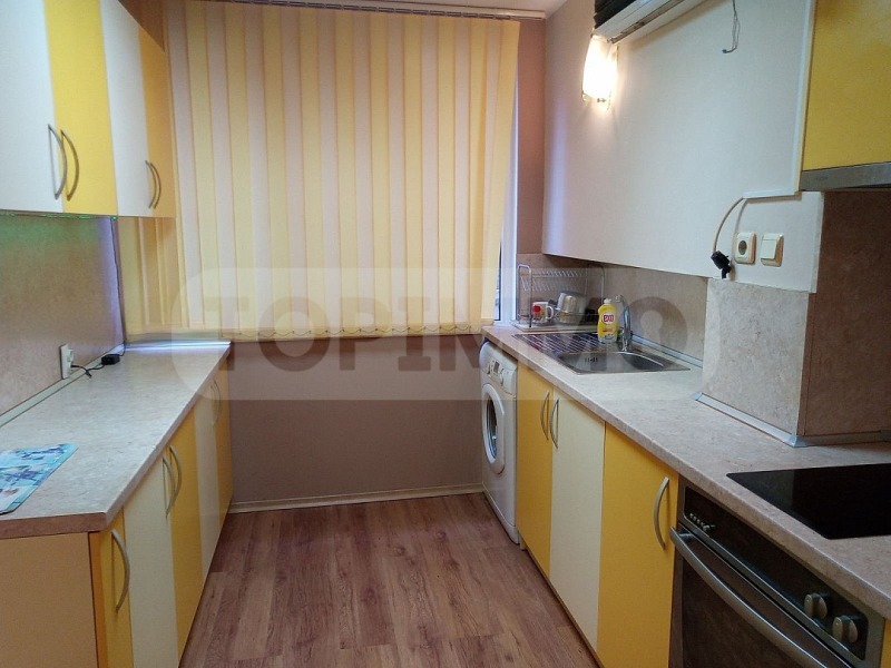 Дава под наем 3-СТАЕН, гр. Варна, Център, снимка 5 - Апартаменти - 53097795