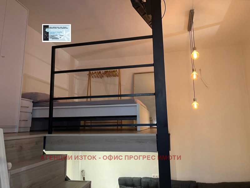Дава под наем  1-стаен град София , Център , 60 кв.м | 33030250 - изображение [15]