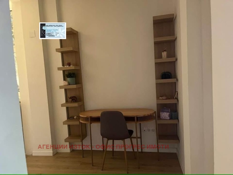 Дава под наем  1-стаен град София , Център , 60 кв.м | 33030250 - изображение [16]