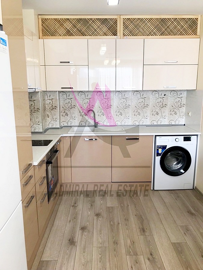 A louer  1 chambre Varna , Vazrajdane 1 , 70 m² | 28218234