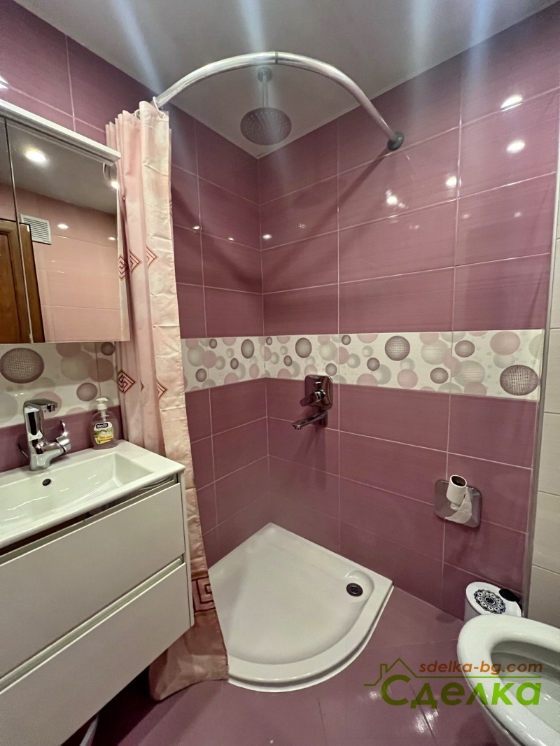 De inchiriat  1 dormitor Gabrovo , Țentâr , 50 mp | 54869100 - imagine [10]