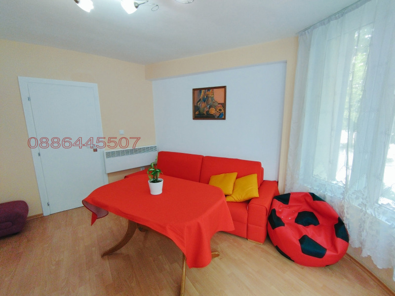 Издаје се  2 спаваће собе Варна , Грацка махала , 60 м2 | 59629827 - слика [13]