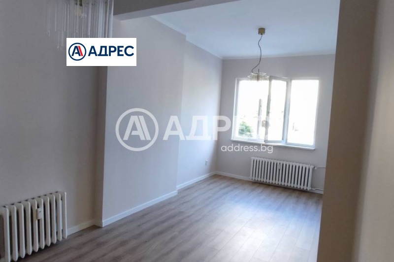 A louer  Bureau Sofia , Tsentar , 72 m² | 69987410 - image [2]