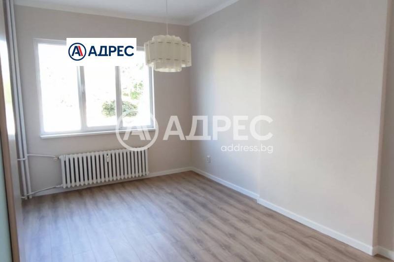 A louer  Bureau Sofia , Tsentar , 72 m² | 69987410 - image [3]