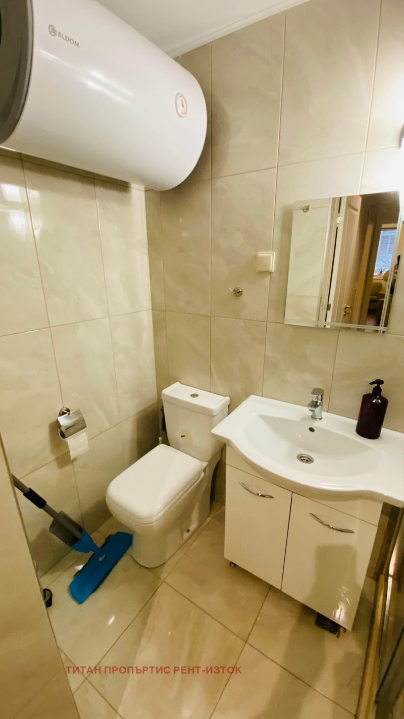 Do wynajęcia  1 sypialnia Burgas , Centar , 55 mkw | 76502920 - obraz [4]