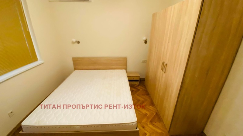 Do wynajęcia  1 sypialnia Burgas , Centar , 55 mkw | 76502920 - obraz [3]