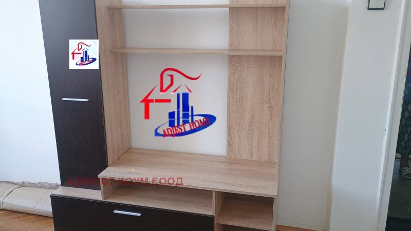 Te huur  1 slaapkamer Sjumen , Tsentar , 70 m² | 51370233 - afbeelding [2]