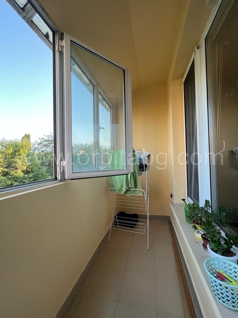 Издаје се  2 спаваће собе Софија , Центар , 96 м2 | 52370996 - слика [9]