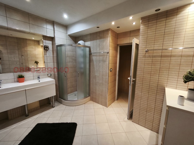 Kiralık  3 yatak odası Sofia , Centar , 190 metrekare | 72594210 - görüntü [15]