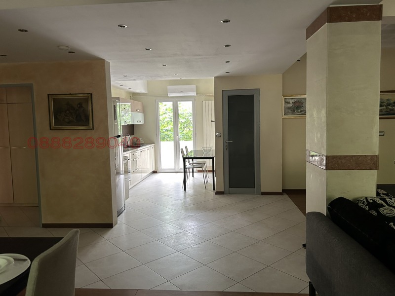 Do wynajęcia  3 sypialnie Sofia , Centar , 190 mkw | 92534057 - obraz [4]