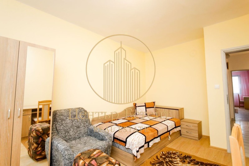 Дава под наем 4-СТАЕН, гр. Плевен, Широк център, снимка 11 - Апартаменти - 53561415